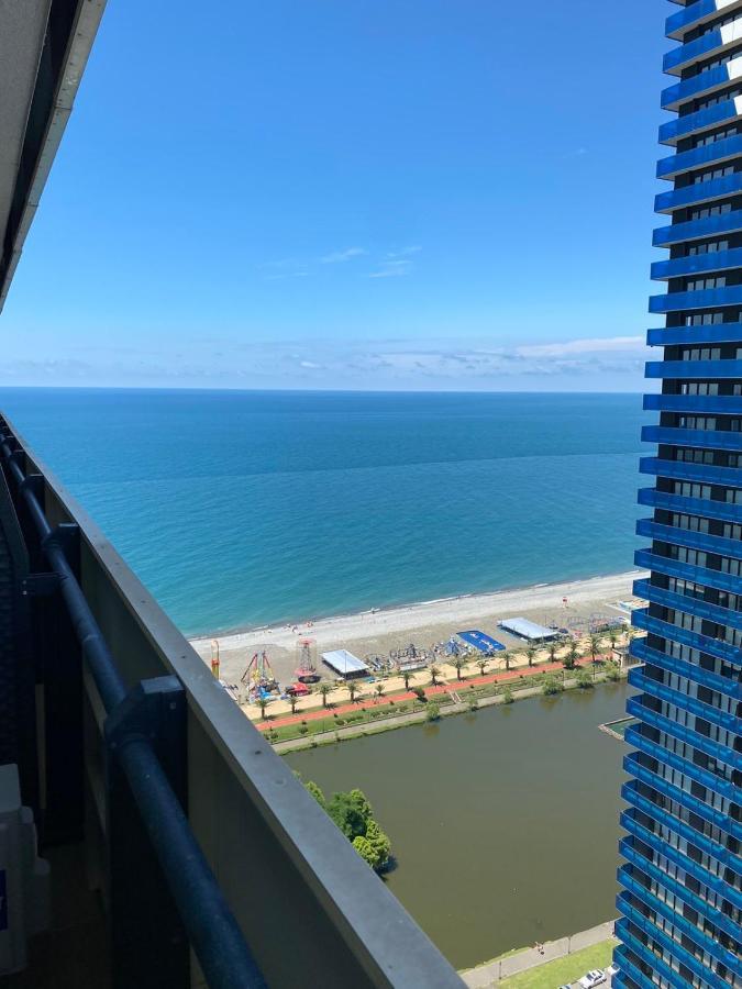 Orbicity Apartments By The Sea Batumi Exterior photo